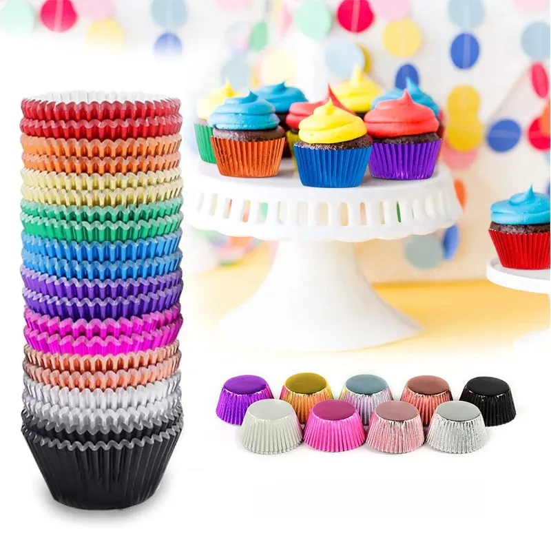 Kitchen Baking Supplies - 100 piece set of gold foil