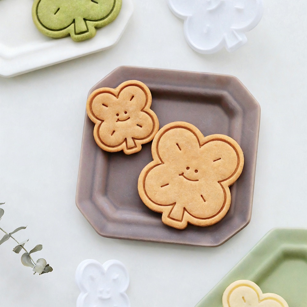 Lucky Four-Leaf Clover Cookie  - огляд і ціна Kitchen Baking Supplies
