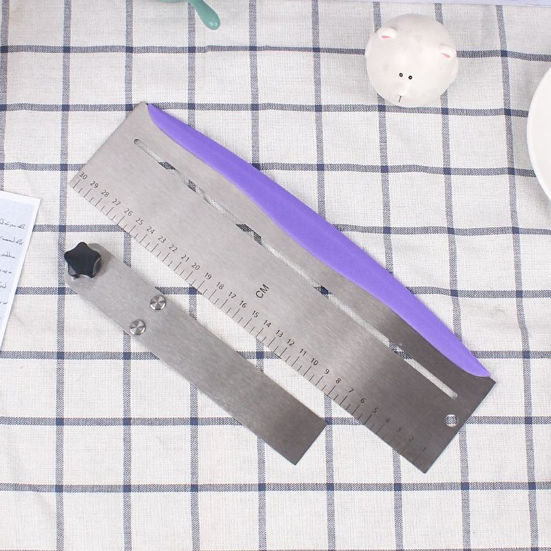 Stainless Steel Cake Scraper I - огляд і ціна Kitchen Baking Corner