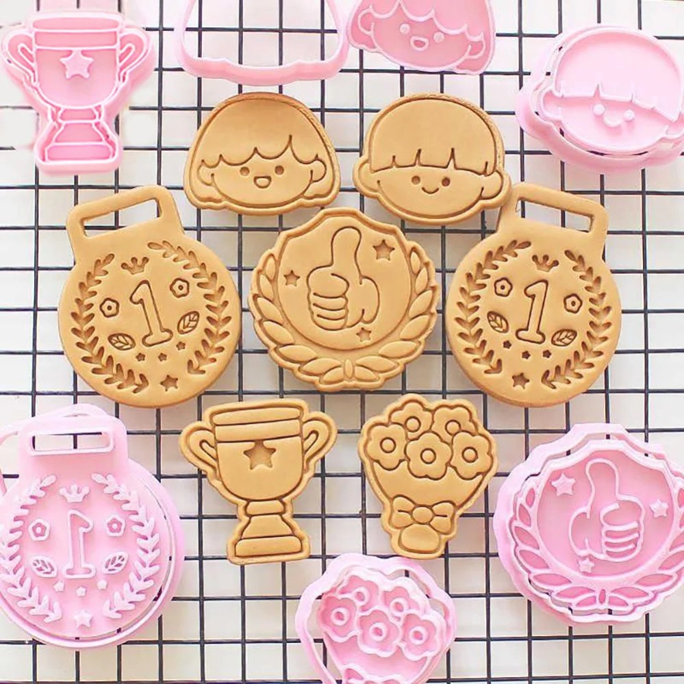 Medals Trophies Cookie Cutters - огляд і ціна Kitchen Baking Supplies